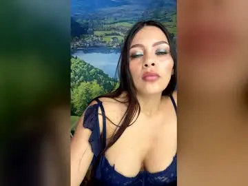 Hilarylara  live sex cam