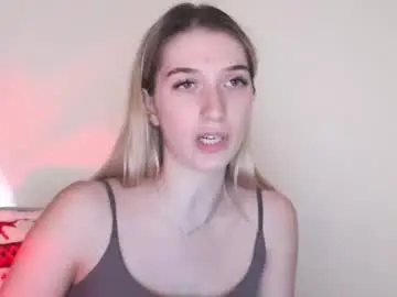 Honeyveil  live sex cam