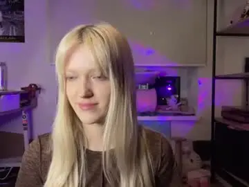 Kortneyhiedeman  live sex cam