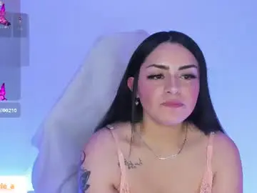 Mexitalyguitarist  live sex cam