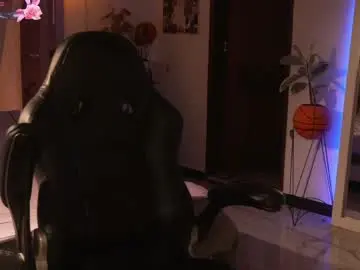 Mia_v7  live sex cam