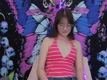 Miss_kumikahri  live sex cam