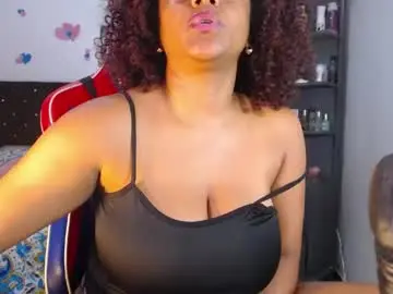 Nairovi_cherry  live sex cam