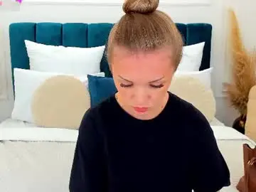 Ollyvirg  live sex cam