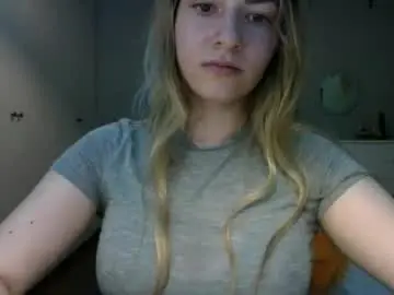 Rosie_june  live sex cam
