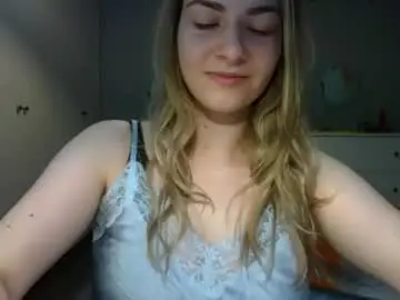 Rosie_june  live sex cam