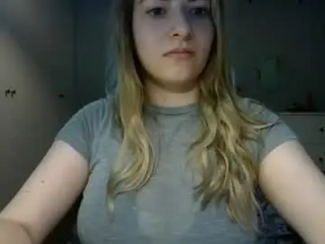 Rosie_june  live sex cam