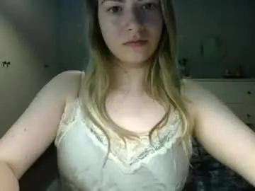 Rosie_june  live sex cam