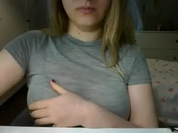 Rosie_june  live sex cam