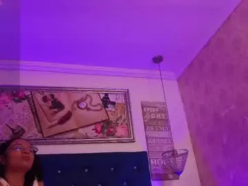 Rouswish  live sex cam