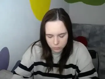 Shy_lil  live sex cam