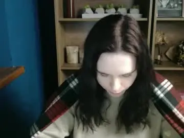 Shy_lil  live sex cam