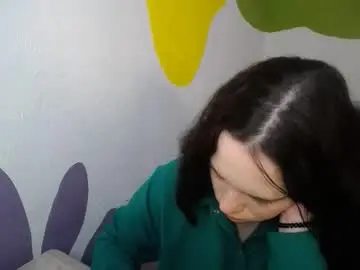 Shy_lil  live sex cam