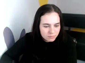 Shy_lil  live sex cam