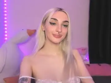 Succubantra  live sex cam