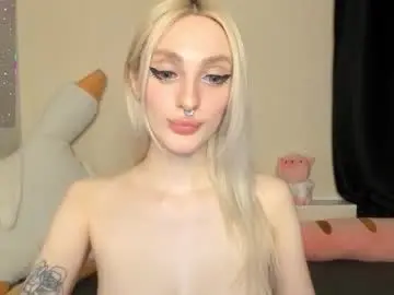 Succubantra  live sex cam