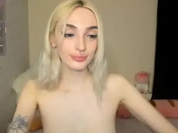 Succubantra  live sex cam