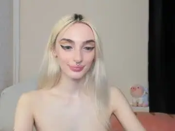 Succubantra  live sex cam