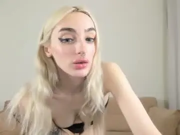 Succubantra  live sex cam