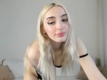 Succubantra  live sex cam