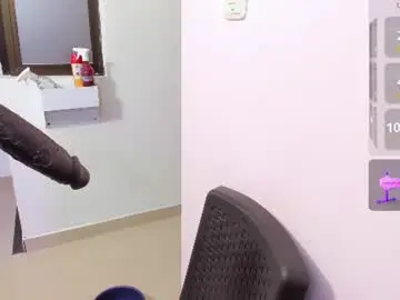 Veronica_bigass  live sex cam