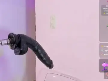 Veronica_bigass  live sex cam