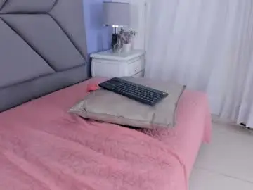 Victoria_salvatore  live sex cam