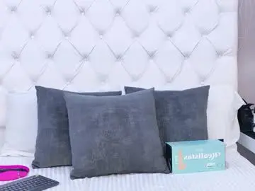 Antonellaescudero  live sex cam
