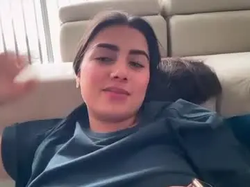 Charlotte18y  live sex cam