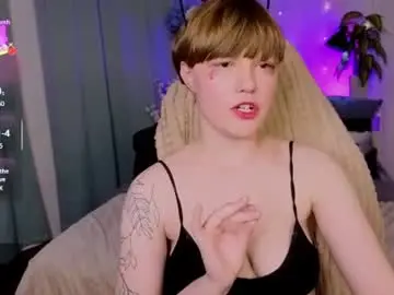 Dreammyluna  live sex cam