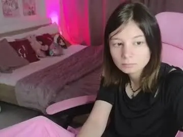 Ellinblare  live sex cam