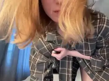 Eminemswife  live sex cam