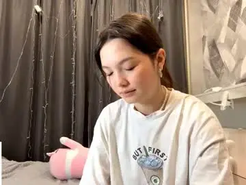 Kassandrataulbee  live sex cam