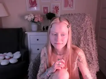 Kris_grant  live sex cam