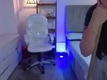 Laara_croft  live sex cam