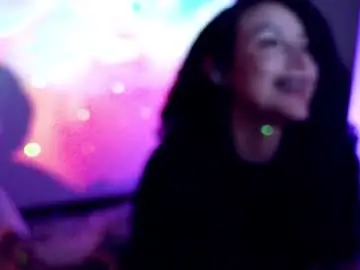 Lia_tinez  live sex cam