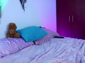 Lia_tinez  live sex cam