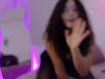 Lia_tinez  live sex cam