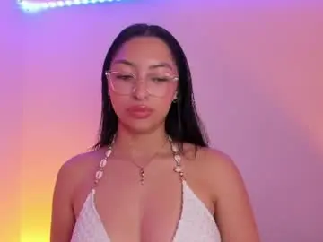 Megann_d  live sex cam