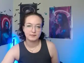 Mistyrosee  live sex cam