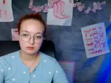 Mistyrosee  live sex cam