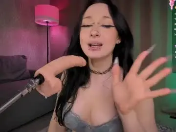 Nerdy_freyua  live sex cam