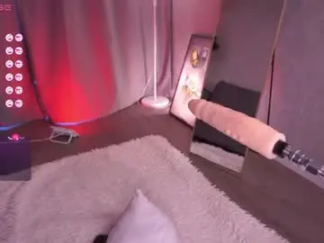 Nerdy_freyua  live sex cam