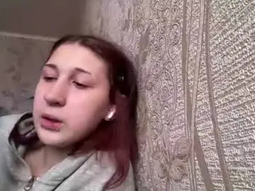 Saranewmon  live sex cam