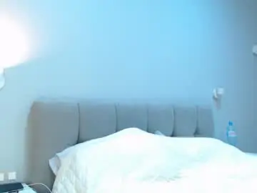 Sexymymeow  live sex cam