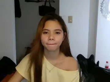 Velvetvixen_24  live sex cam