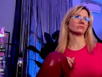 Whitneypunnch  live sex cam