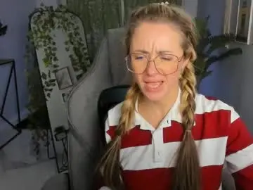 Whitneypunnch  live sex cam