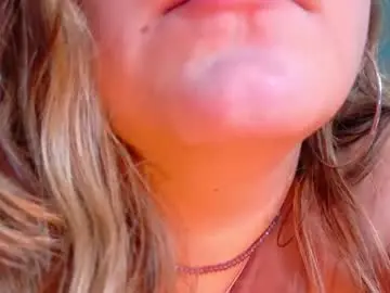 Ambarroberts  live sex cam