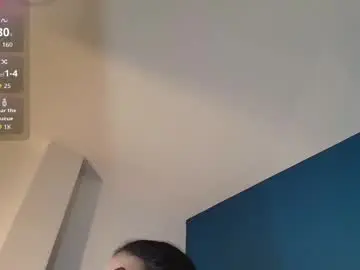 Daysanz  live sex cam
